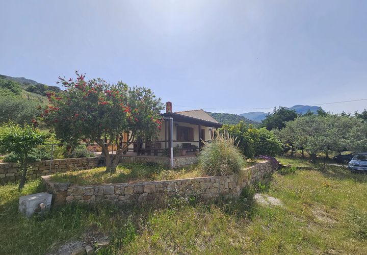Villa i Collesano, Palermo, Collesano - € 245.000 | Ref: 10561 - foto 1